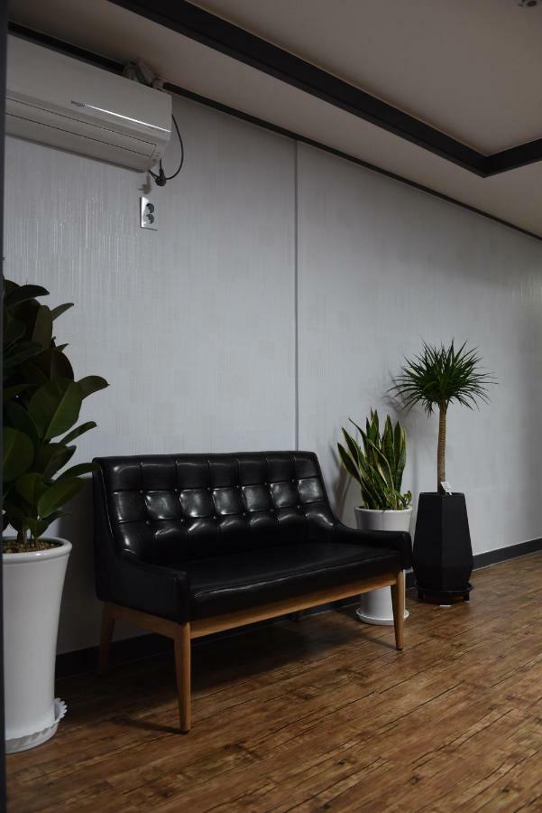 We Home Guesthouse Incheon Luaran gambar