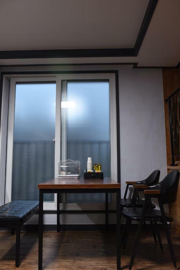 We Home Guesthouse Incheon Luaran gambar